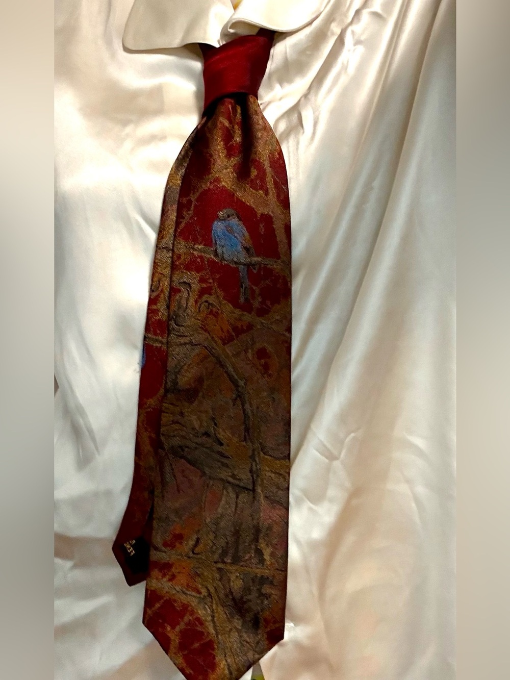 Metallic Fendi Bird Tie